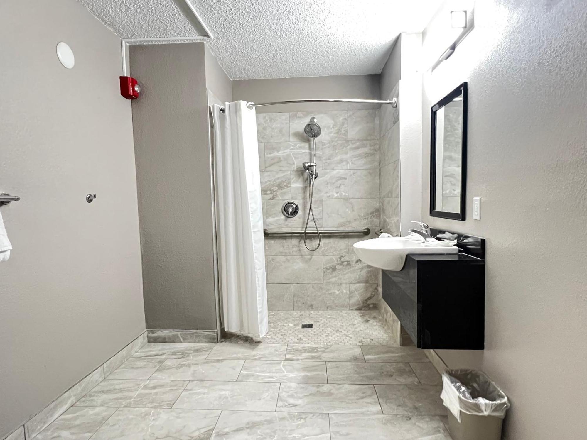 Motel 6-Middleburg Heights, Oh - Cleveland ภายนอก รูปภาพ